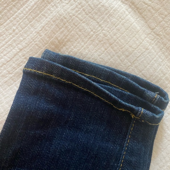 7 For All Mankind skinny jeans - Picture 6 of 9